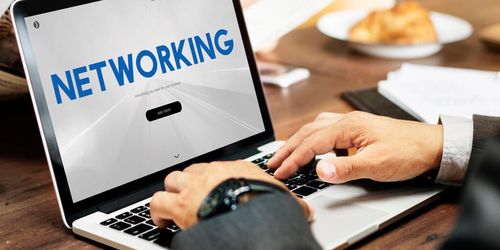 計算機專業(yè)緣何經久不衰？解析其廣闊就業(yè)前景與核心軟硬件方向